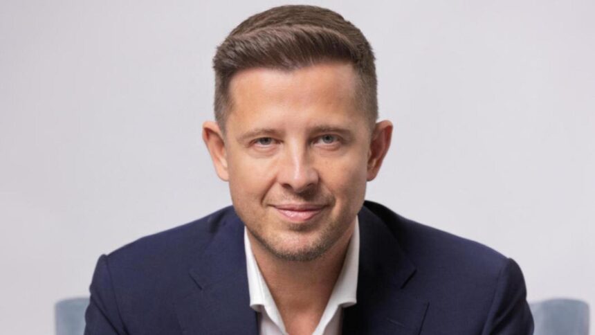 hubert thuma il provoaca direct pe bolojan si il someaza sa clarifice pozitia fata de ilfov 699e07ad798e7