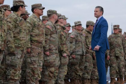 incepe retragerea trupelor americane din europa si predarea stafetei sua renunta la doua comandamente in cadrul nato 698a4124ebe58