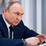 kremlinul deschis la dialog cu franta pentru pacea in ucraina reactia lui putin la initiativa lui macron 698b48d20d618