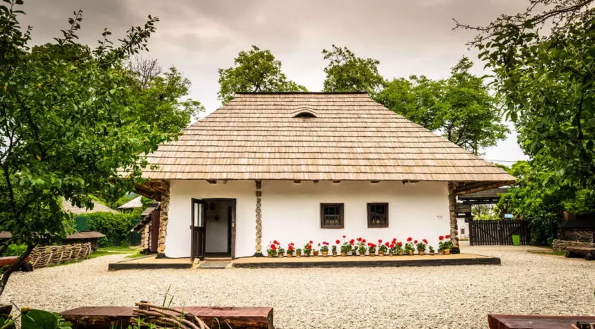 lansarea volumului ion creanga scrieri integrale duminica la casa de cultura din copou 699c2cf60aee5