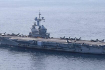 macron scoate artileria grea in atlantic portavionul charles de gaulle pleaca in misiune de forta 699865224f86f