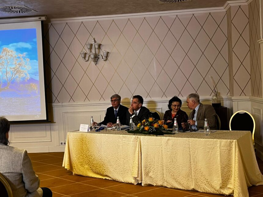 mai mare rusine un condamnat penal pentru mita un altul pentru manipularea bursei si un general admirator al lui putin au venit ieri la iasi sa ne invete ce e etica si democratia 69a0f7e2c883d