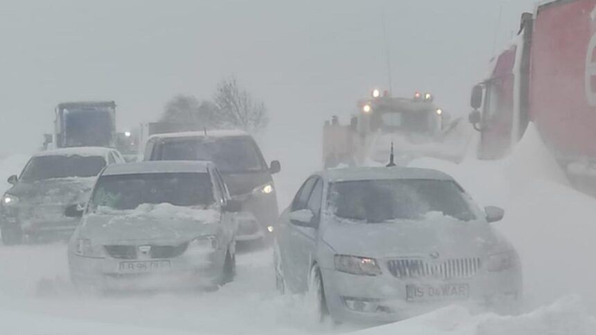 ministrul dragos pislaru a gasit solutia la haosul din bucuresti cauzat de ninsori ramaneti acasa alaturi de familie si cei dragi 6995eb132292b