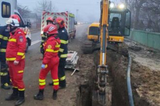 muncitor de 35 de ani grav ranit in suceava dupa ce a fost prins sub un mal de pamant 698f57308139b