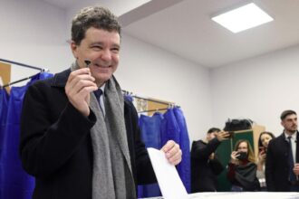 nicusor dan ataca institutiile statului si adversarii politici pentru a evita explicatiile cerute de aep privind banii de campanie 69a1a56eb14e8