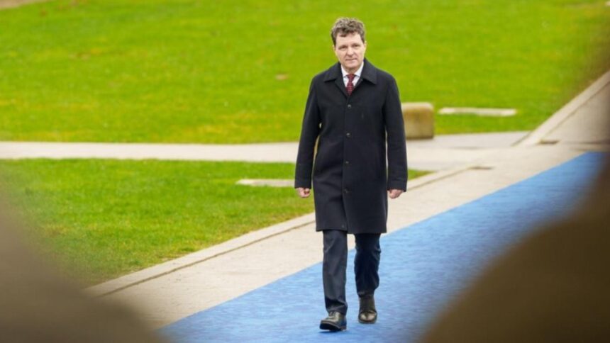 nicusor dan la dezbaterea liderilor europeni din belgia europa trebuie sa devina mai competitiva si sa creeze o piata unica de energie 698dcd7306d33