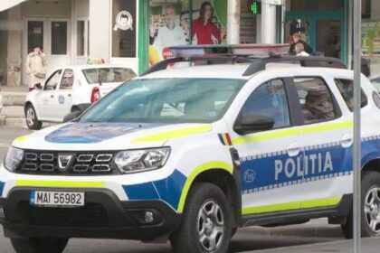 o adolescenta de 15 ani a fost batuta si intepata cu un briceag intr un parc din ploiesti de doi colegi de liceu 69a06561123ca