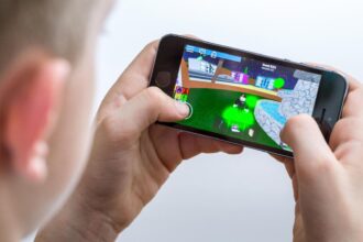 o cunoscuta platforma de jocuri pentru copii acuzata ca este teren de cautare pentru pedofili 69986fc9dfc10