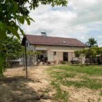 o familie cu zece copii a primit in dar o casa construita printr un program al arhiepiscopiei iasilor 698cbd5a9f3f0