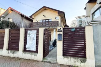 o femeie medic veterinar la iasi a fost terorizata de un individ dupa ce a cumparat o vila in tatarasi mihaita caldararu a spus ca o omoara daca nu se muta 69813e01a3dbf