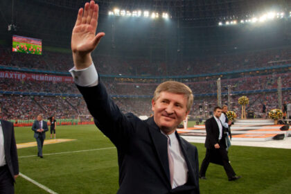 patronul unei firme din iasi intra in cursa pentru liberty galati si se dueleaza cu regele autostrazilor pentru uriasul combinat 6989a6656c5e8