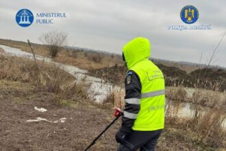 perchezitii in dambovita la un individ care facea contrabanda cu arme si munitii aduse din turcia 6989b2125baf7 1