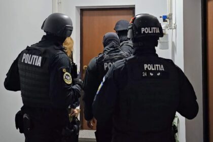 perchezitii la locuinta romanului implicat in acte de sabotaj pe o nava germana din portul hamburg 69832528eb7cf