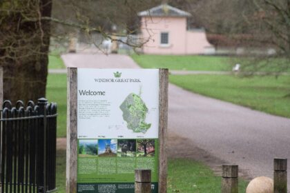 perchezitii la royal lodge dupa arestarea si eliberarea printului andrew suspectat de legaturi cu jeffrey epstein 69985af7c959f