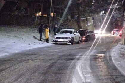 poleiul un preambul pentru ziua indragostitilor tot mai multe masini se pupa prin iasi 69863af10387e