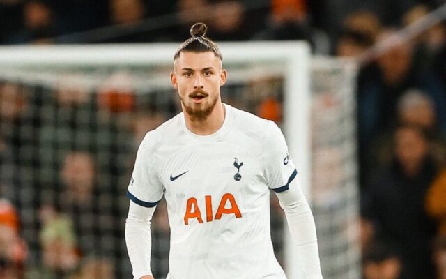 premier league manchester united a trecut cu 2 0 de tottenham dragusin a fost pe teren 69875b449b5be