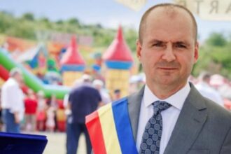 primul primar care ameninta cu demisia din cauza masurilor saraciei bolojan si partidele din coalitie ii mint pe romani 698ae2e7d31df