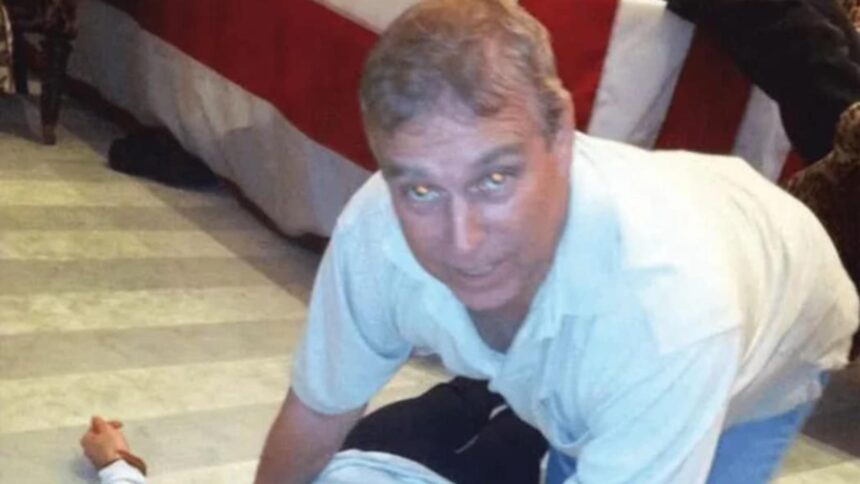 printul andrew arestat de politia britanica dupa ce au fost facute publice legaturile cu jeffrey epstein 6996e60131966