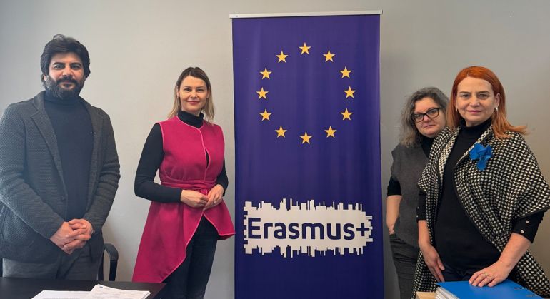 profesori de la colegiul national pedagogic vasile lupu in mobilitate erasmus la viena 699e078d584da