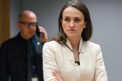 rezista de la externe gafe in cascada la londra nu am nimic de zis nu am vrut sa spun asta video 699094d18b855