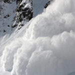 risc mare de avalansa in muntii fagaras si muntii bucegi la peste 1 800 de metri avernismentul dsu pentru romanii care se afla in vacanta la schi 69947ec72f37f