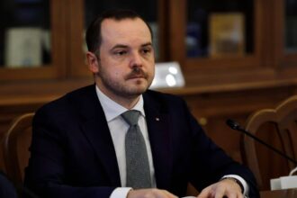 rogobete spitalele publice si serviciile de ambulanta sunt exceptate de la taierea de 10 a cheltuielilor de personal 699e3d6d613ae