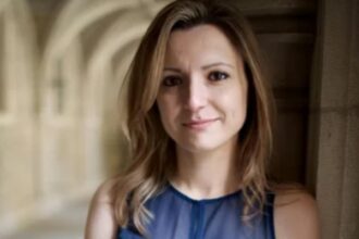 romanca mentionata in documentele epstein cine este corina tarnita care vorbea de doua fete de la universitatea din iasi 697fccb4a93a2