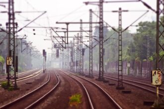 sabotaj pe calea ferata echipamente de siguranta distruse la branesti si petrosani circulatia trenurilor afectata 69870e19986e1