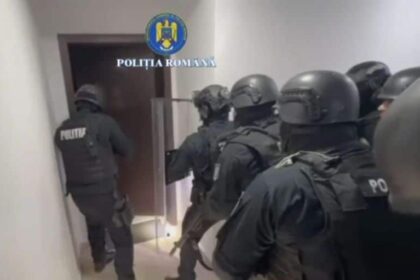 saloane de masaj erotic din centrul capitalei calcate de mascati noua persoane printre care si vaduva lui gabriel cotabita cercetate pentru proxenetism 699b1d1c8250a