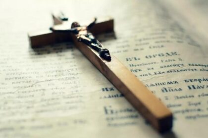 sarbatoare 9 februarie un mare sfant cinstit de biserica ortodoxa cruce neagra in calendar 69896d42674bf