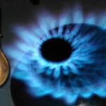 statul a prelungit ajutorul oferit romanilor impovarati de facturile la energie pana cand vor mai primi oamenii cei 50 de lei 699c655f2bf84