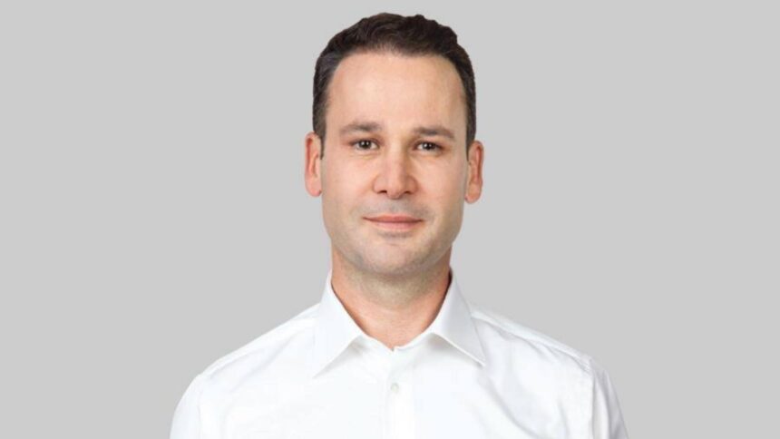 succes rasunator in instanta dan lupascu si aparatorii lui robert negoita triumf total 698de0803a1ba