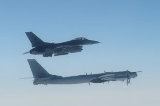 tensiuni in aer cinci avioane rusesti escortate de aviatia americana si canadiana dupa ce au fost detectate in largul alaskai 69980ea89a0e5