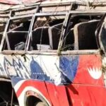 tragedie in nepal 13 morti si 34 de raniti dupa ce un autobuz plin cu invitatii unei nunti s a prabusit intr o prapastie foto 6985f17e719d9
