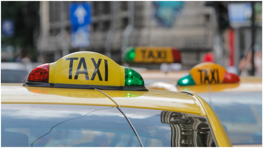 un barbat din craiova care a agresat in octombrie si decembrie anul trecut doi taximetristi retinut de politisti 6984689430b26