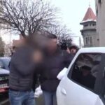 un brancardier a cerut mii de euro spaga pentru a angaja o femeie ca asistent medical la spitalul cfr din drobeta turnu severin a fost retinut 698ed8633f549