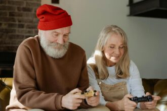 un cuplu de pensionari a primit timp de zece ani ajutor social desi avea conturi ascunse de peste un milion de euro 699fe5c09b5b9