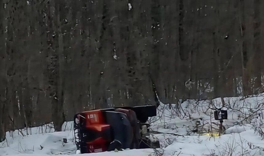 un tanar de 28 de ani a murit dupa ce a fost prins sub un atv intr o padure din vaslui 699b22edd6409