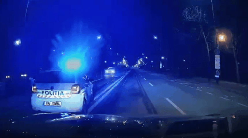 urmarire ca in filme la timisoara sofer beat si fara permis retinut dupa ce a lovit o autospeciala de politie si a fugit video 6996e48f9ed52
