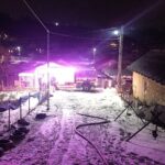 video incendiu violent in rediu o rulota a fost cuprinsa de flacari 6993865633489