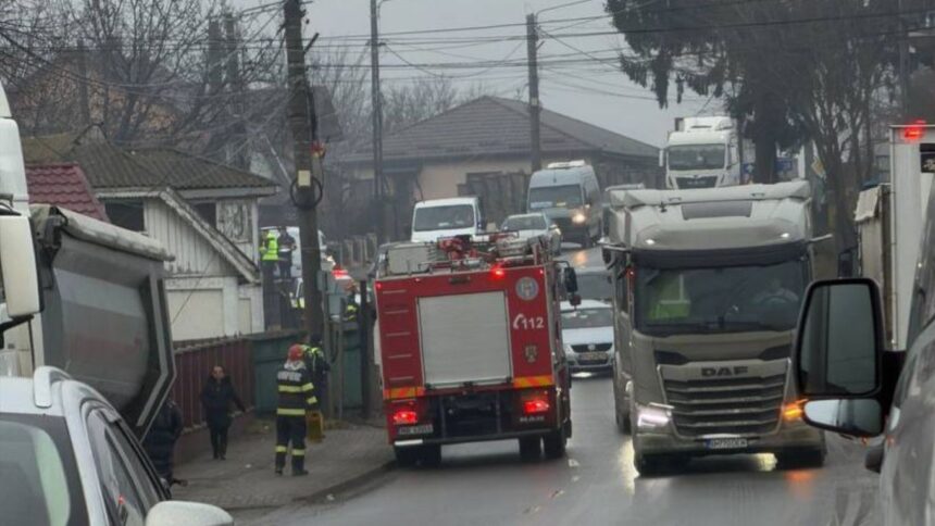 video roata unui tir a sarit in mers si a lovit o conducta de gaz la targu frumos 698edaba808b3