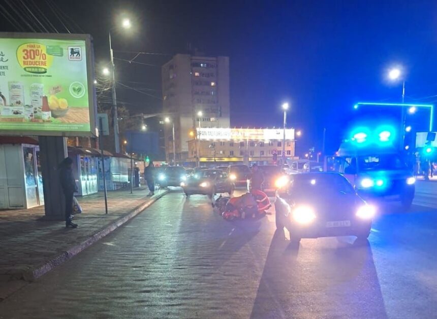 accident grav in podu ros livrator aflat pe scuter izbit de o masina foto 69bc41683d79f