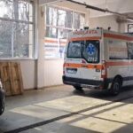 adolescenta de 18 ani moarta dupa ce a cazut de la etajul a cincilea al unui bloc din campulung moldovenesc 69cbf4f89eecc