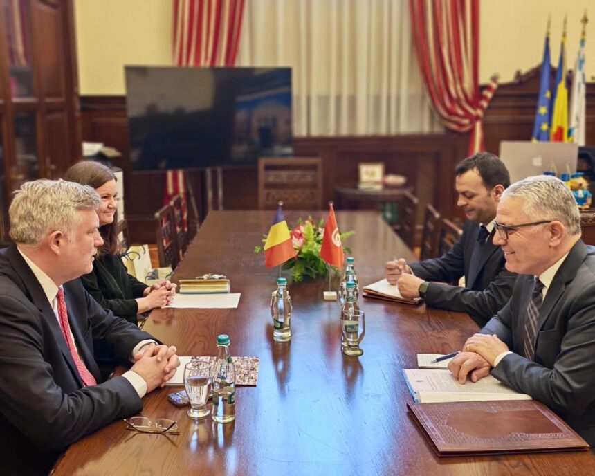 ambasadorul republicii tunisiene in romania a vizitat uaic 69ca31db9d99b