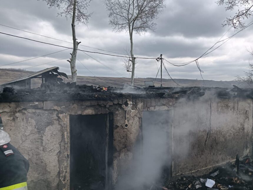 apel umanitar pentru o familie din miroslava ramasa fara locuinta dupa ce casa a fost distrusa complet de incendiu 69c17256c66e3