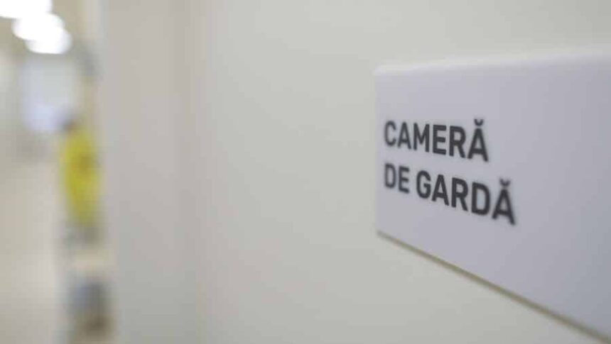 barbat condamnat la doi ani si cinci luni de inchisoare cu executare pentru agresarea unui cadru medical 120 000 de lei daune morale si materiale 69aaab14bb24a