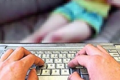 barbat de 43 de ani arestat preventiv dupa ce i a cerut unei fete de 13 ani sa ii trimita imagini pornografice pe care le a stocat in telefon 69ca3d87455b8