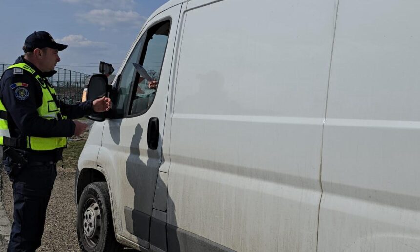 basarabence prinse la sculeni cu acte romanesti falsificate in bagaje 69c306b04f342