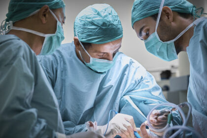 bebelus de sapte luni supus in premiera nationala unei interventii neurovasculare complexe la un spital din iasi 69b6e2d64fd1c