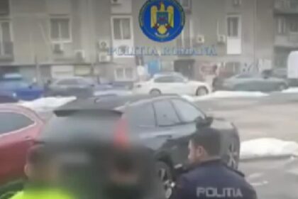 capcana pe aplicatiile de dating mai multi barbati batuti si jefuiti dupa intalniri cu o tanara de 20 de ani 69a5da86d3a72